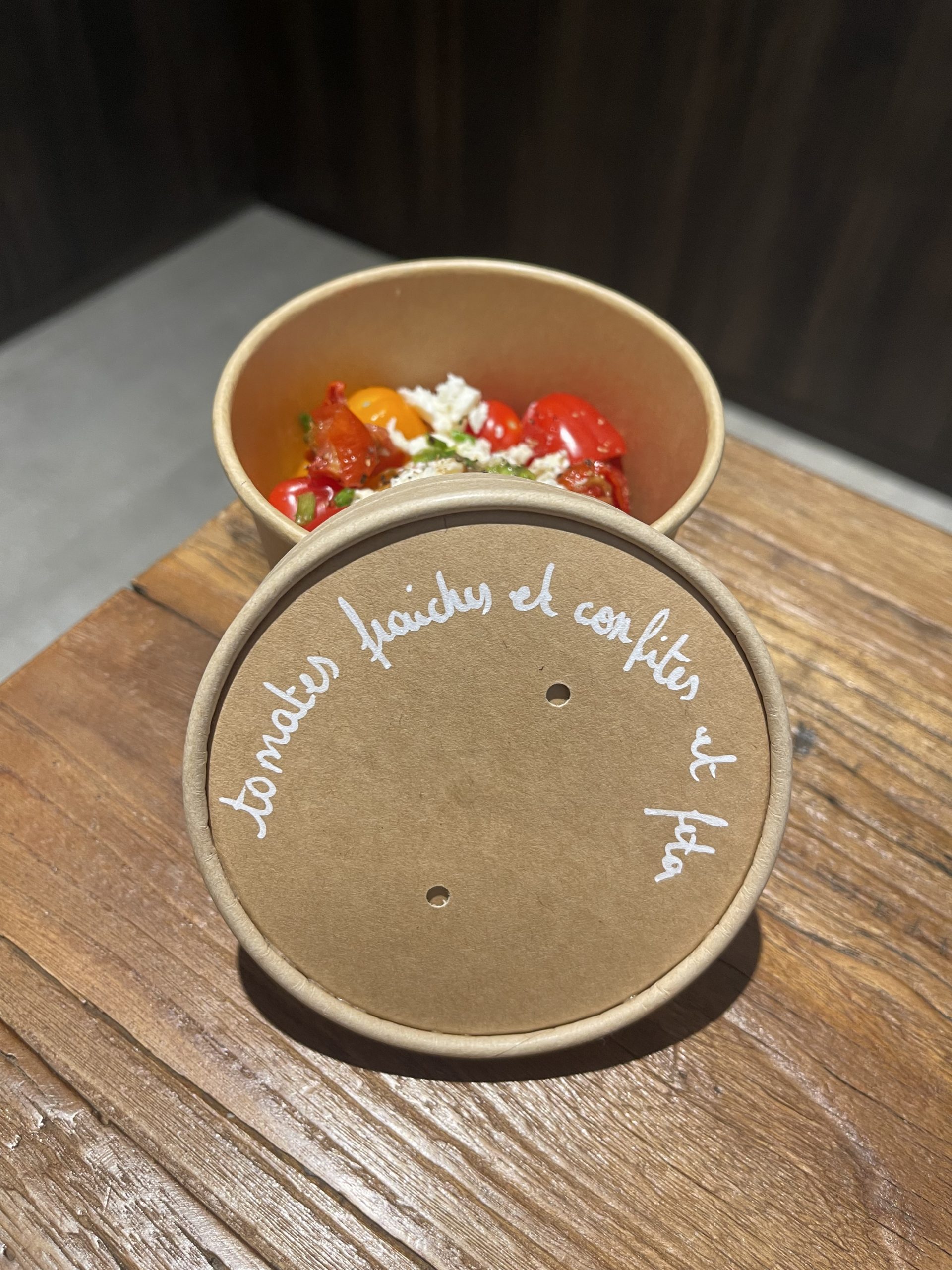 Petite entrée avec tomates confites et feta
